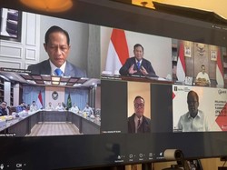Dari London, Prabowo Pimpin Rapat Virtual Bahas Penertiban Hutan