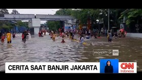 VIDEO: Cerita Unik Saat Banjir Jakarta dan Bekasi