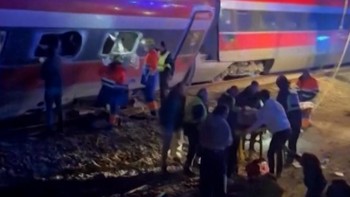 Horor 2 Kereta Cepat Adu Banteng di Spanyol, 21 Orang Tewas