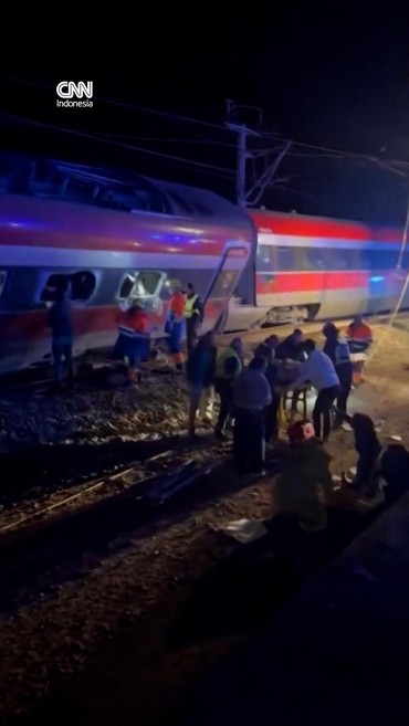 Horor 2 Kereta Cepat Adu Banteng di Spanyol, 21 Orang Tewas