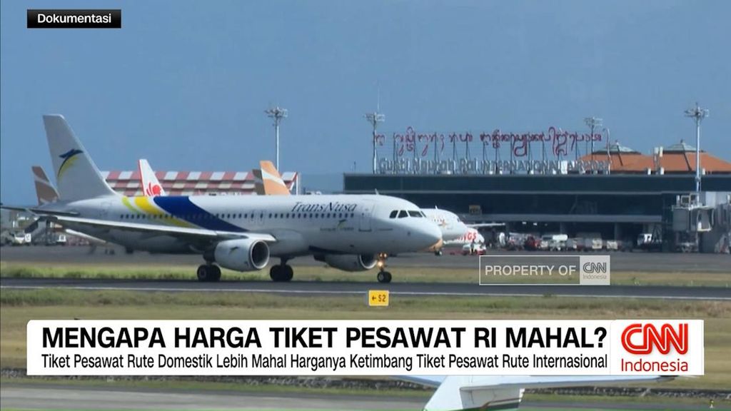 VIDEO: Mengapa Harga Tiket Pesawat RI Mahal?