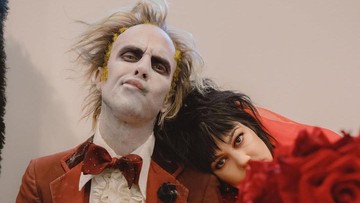 Tiga Tahun Kourtney Kardashian Tanpa Alkohol, Hidup Sehat Bareng Travis Barker