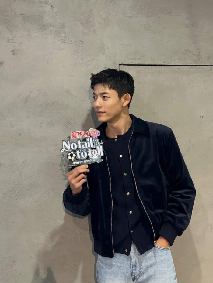 Lomon lahir di Uzbekistan pada 11 November 1999. Ia merupakan keturunan Koryo-saram atau etnis Korea yang ada di luar Korea/ Foto: Instagram.com/lomon991111