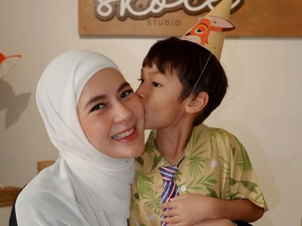 Momen Kiano Anak Paula Verhoeven Rayakan Ultah di Sekolah, Intip 5 Potretnya