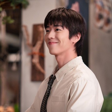 Penuh Pesona, Intip Potret Chae Jong Hyeop yang Akan Comeback di Drakor In Your Radiant Season