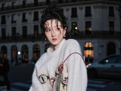 Berat Badan Turun Drastis, Penampilan Terbaru Song Zuer Bikin Fans Khawatir