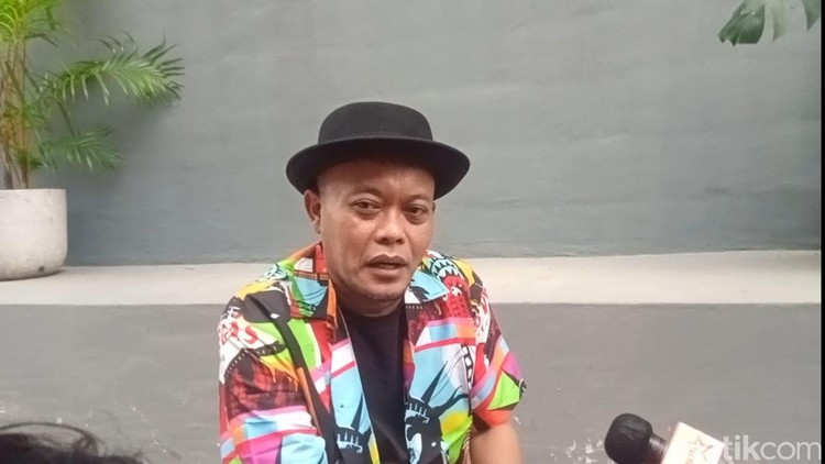 Sule ditemui di kawasan Warung Buncit&comma; Jakarta Selatan&comma; Senin &lpar;19&sol;1&sol;2026&rpar;&period;