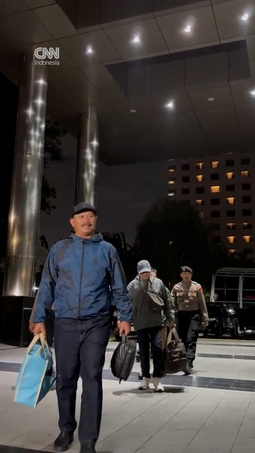 Wali Kota Madiun Maidi Tiba di KPK Usai Terjaring OTT