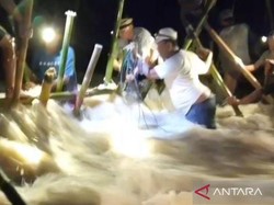 Tanggul Citarum di Muaragembong Jebol, Ratusan Rumah Terendam Banjir