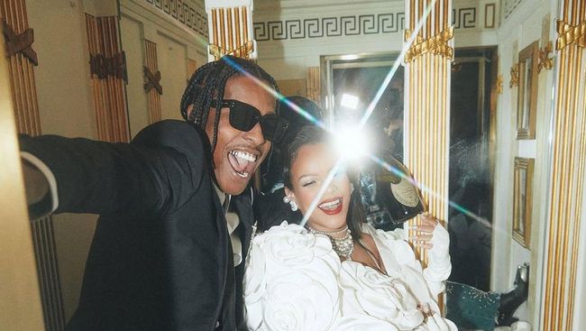 Canggungnya A$AP Rocky Pertama Kali Bertemu Rihanna Saat Masih Belum Tenar