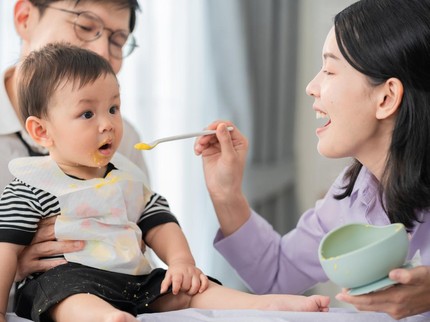 Anak Baru Mulai MPASI? Ini 7 Hal yang Perlu Bunda Persiapkan
