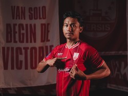 Persis Solo Pinjam Bek Tengah Persebaya Kadek Raditya