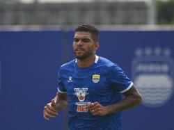 Misi Berguinho Menjaga Takhta Maung Bandung