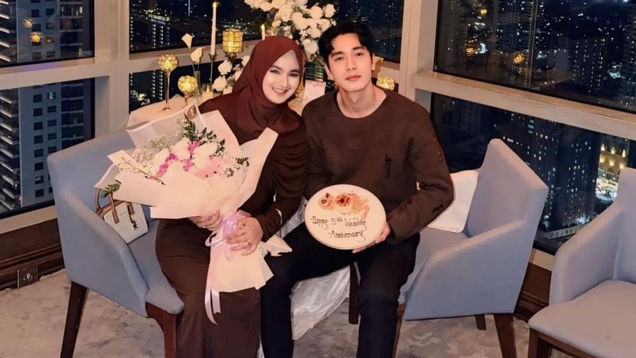 Evan Marvino dan istri