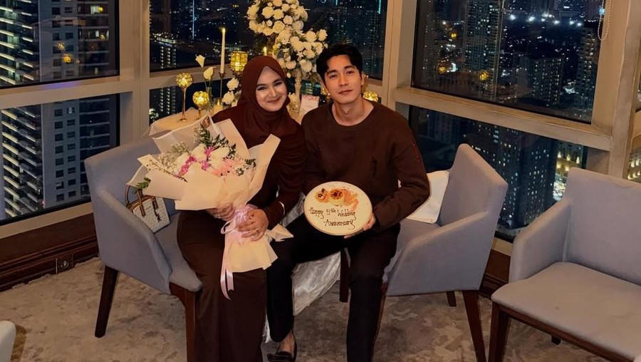 Evan Marvino dan istri