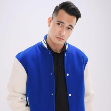 Beda Sikap Eza Gionino dan Robby Tremonti Saat Dikaitkan dengan 'Broken Strings' Aurelie