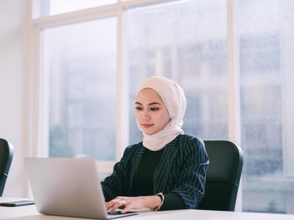 4 Doa Sebelum Memulai Pekerjaan agar Lancar dan Dipermudah