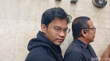 Sulit Bertemu Anak, Insanul Fahmi Buka Peluang Laporkan Wardatina Mawa ke Komnas Anak