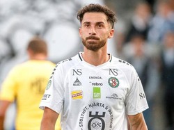 Simon Amin Disebut Jadi Rebutan 4 Klub, Salah Satunya PSM Makassar