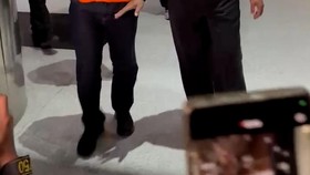 Jadi Tersangka KPK, Walkot Madiun Maidi Memilih Diam Saat Akan Ditahan