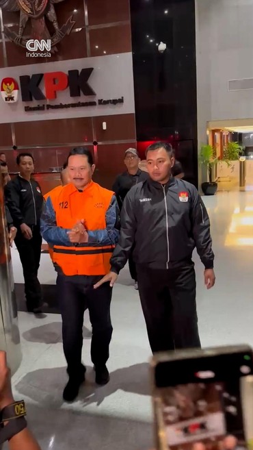 Jadi Tersangka KPK, Walkot Madiun Maidi Memilih Diam Saat Akan Ditahan