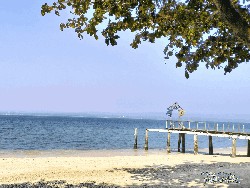 Panorama Wisata di Pantai Tanjung Lesung