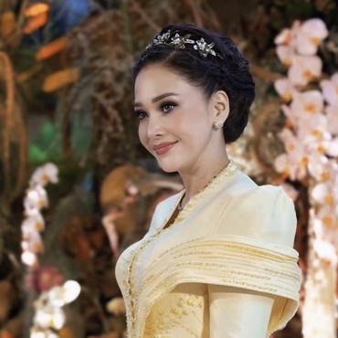 Aksi Maia Estianty Sawer Anak Mulan Jameela Tuai Pujian, Netizen: Adem Banget!