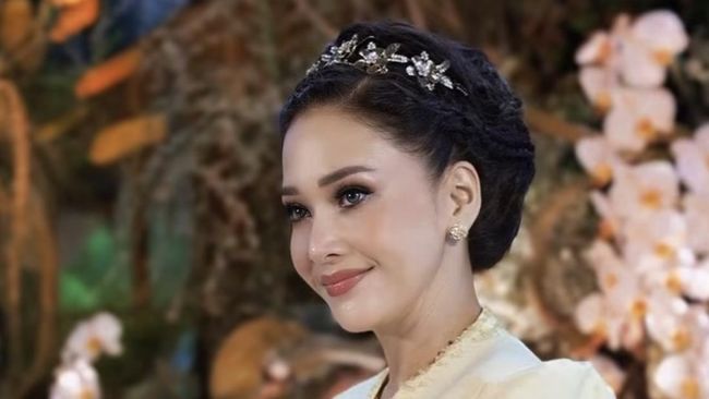 Aksi Maia Estianty Sawer Anak Mulan Jameela Tuai Pujian, Netizen: Adem Banget!