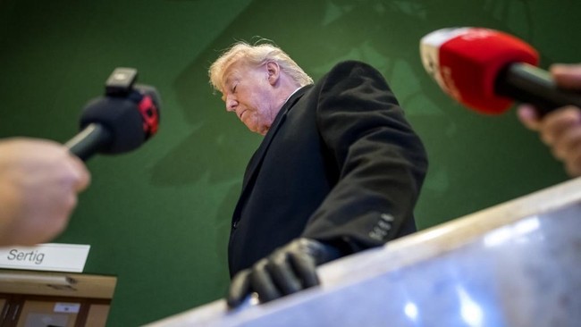 Presiden Donald Trump diklaim mendapatkan sejumlah bocoran laporan intelijen Amerika Serikat yang menunjukkan posisi pemerintah Iran melemah.