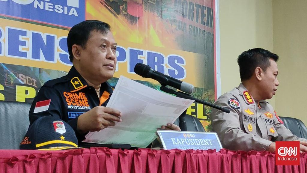 DVI Identifikasi Body Part Korban Ketiga Pesawat ATR Jatuh di Sulsel