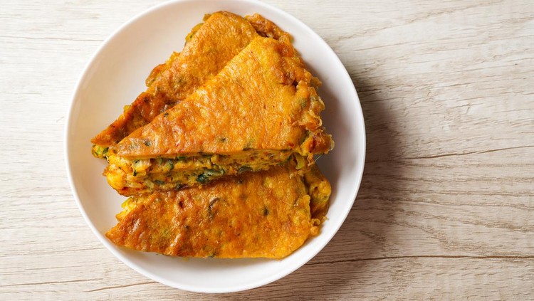 Ilustrasi telur dadar padang