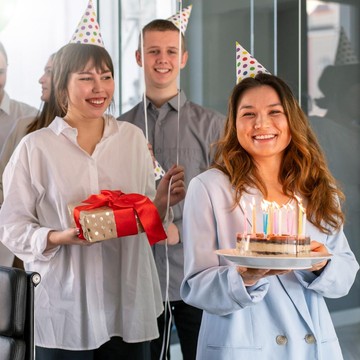 5 Ciri Kepribadian Orang yang Tidak Suka Perayaan Ulang Tahun