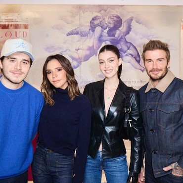 Ini 7 Foto 'Goals' Keluarga Beckham Sebelum Berseteru dengan Putra Sulung