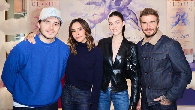 Ini 7 Foto Goals Keluarga Beckham Sebelum Berseteru dengan Putra Sulung