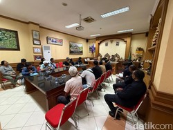 Sungai Berawa Menyempit, 9 Pemilik Bangunan Dipanggil Satpol PP