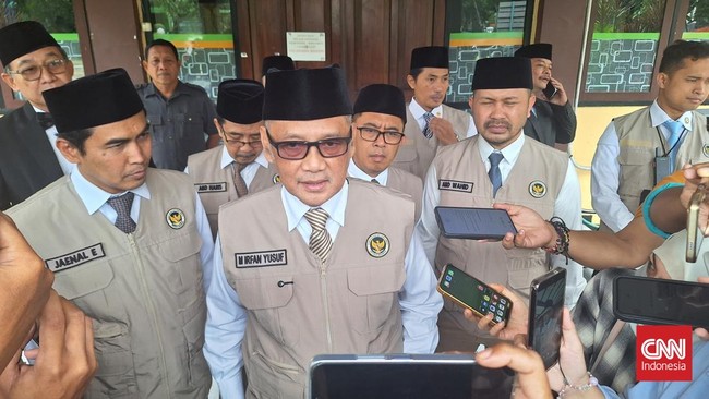 Menteri Haji dan Umrah Mochamad Irfan Yusuf alias Gus Irfan membeberkan rincian personel TNI-Polri yang menjadi petugas haji pada tahun ini.