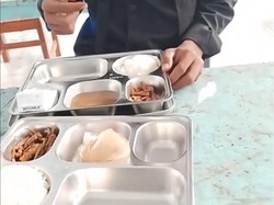 Viral Siswa di Bima Keluhkan Menu MBG Ikan Teri Kering