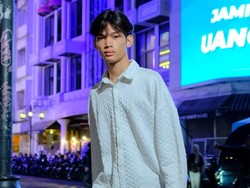Dari Jalanan ke Panggung Catwalk, Ini Sosok Michael Octavian Si Manusia Silver