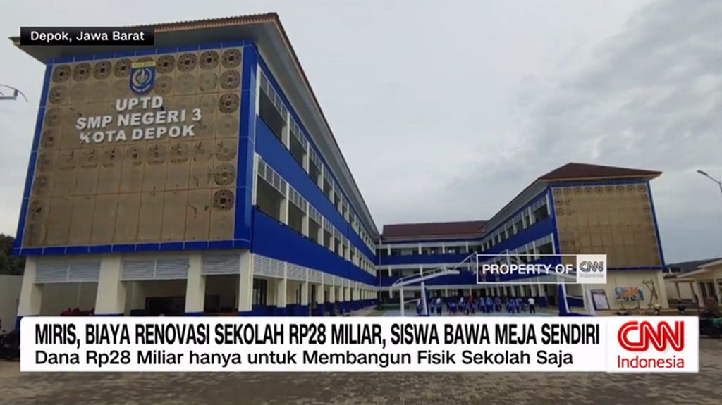 VIDEO: Miris, Renovasi Sekolah Rp28 Miliar, Siswa Bawa Meja Sendiri