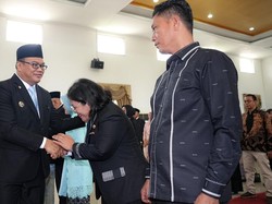 Lantik 15 Pejabat Pimpinan Tinggi Pratama, Ini Pesan Bupati Deli Serdang