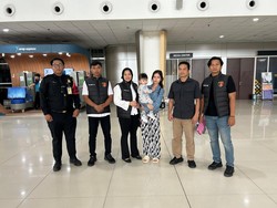 Perempuan Kamboja Ribut dengan Suami di Jombang Bikin Polisi Turun Tangan