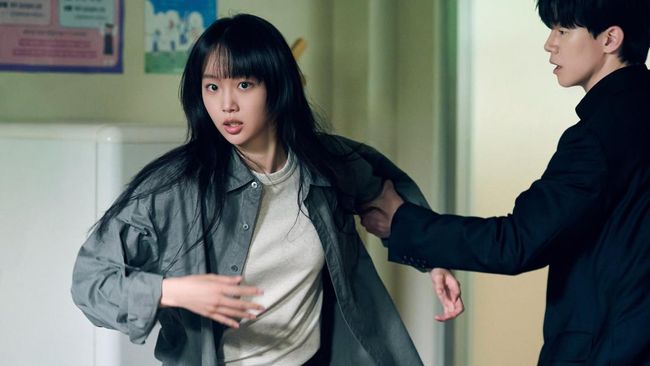 Begini Respons Jin Ki Joo Usai Aktingnya di Drakor Teach You A Lesson Tuai Kritik