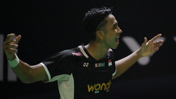 FOTO: Alwi Farhan Tampilkan 'Daya Ledak' di Lapangan