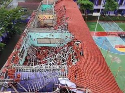 Atap SMAN 2 Gunungputri Bogor Ambruk Imbas Hujan Deras