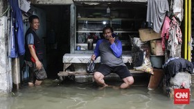 90 RT dan 10 Ruas Jalan di Jakarta Masih Tergenang Banjir Sabtu Pagi