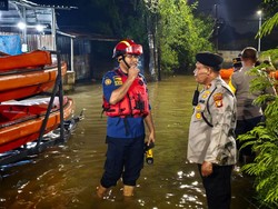 32 Titik di Kota Tangerang Tergenang Banjir, Tinggi Air Capai 1,2 Meter