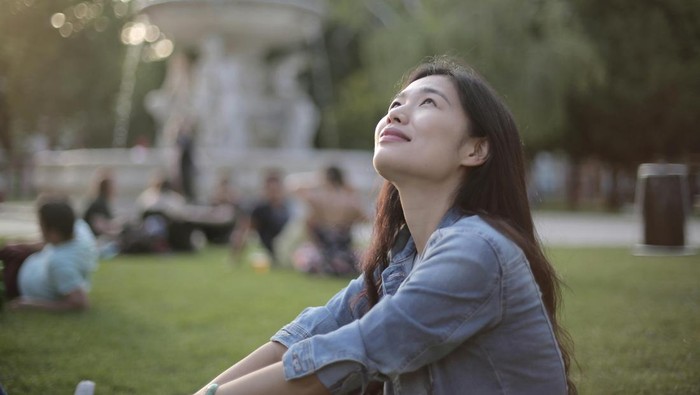 5 Cara Sehat Akhiri Hubungan dengan Mantan, Move On Tanpa Drama