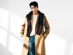 Masih Terjerat Kasus Pajak, Cha Eun Woo Gelar Pameran Foto di Jepang