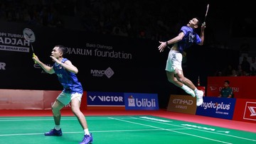 Update Eksklusif Olahraga CNN : Jadwal 8 Besar Indonesia Masters: Raymond/Joaquin vs Fajar/Fikri