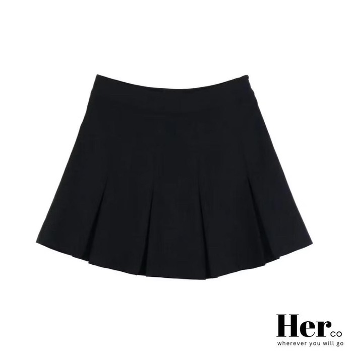 Get The Look: Inspirasi outfit ala Elina Joerg yang mudah disontek